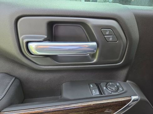 New 2025 GMC Sierra 3500 SLE w/ SLE Convenience Package image 14