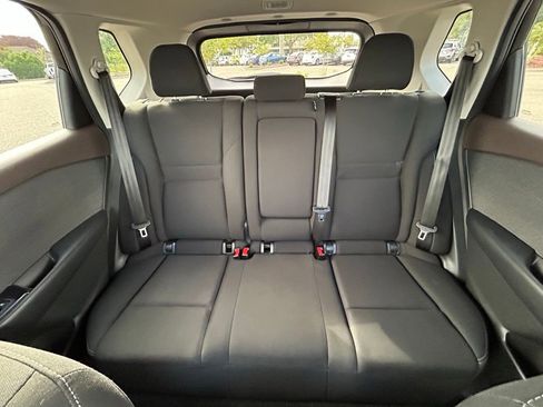 Used 2023 Nissan Rogue S FWD image 13