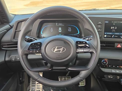 New 2025 Hyundai Elantra Sport image 22