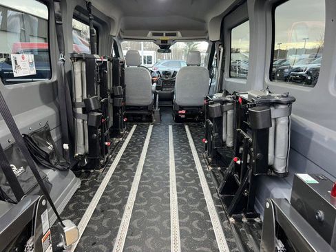 Used 2018 Ford Transit 250 148 Medium Roof image 15