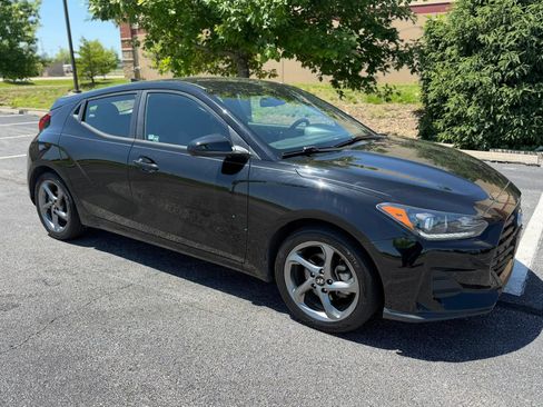 Used 2020 Hyundai Veloster 2.0 FWD image 7