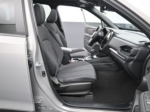 Used 2025 Subaru Forester Premium w/ Convenience Package #1 image 38