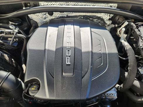 Used 2019 Porsche Macan AWD/4WD image 20