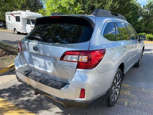 Used 2015 Subaru Outback 3.6R Limited AWD/4WD image 14