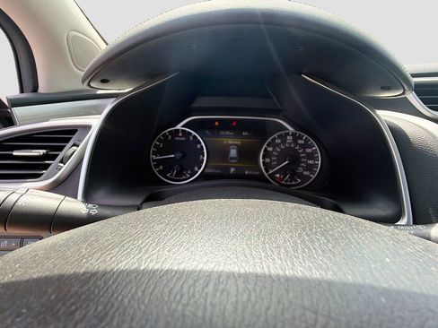 Used 2016 Nissan Murano SL w/ SL Technology Package FWD image 38