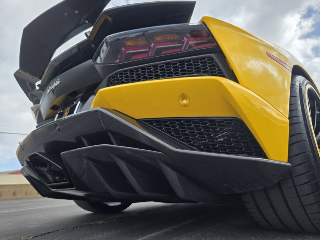Used 2018 Lamborghini Aventador S AWD/4WD image 17