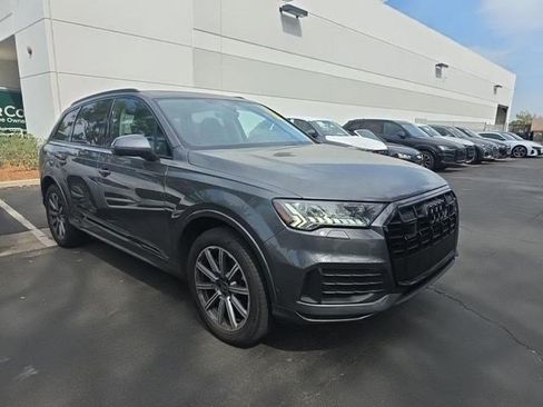 Used 2023 Audi Q7 2.0T Premium Plus AWD/4WD image 2