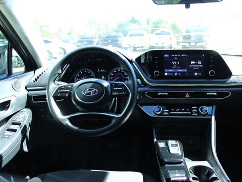 Used 2022 Hyundai Sonata SEL FWD image 14