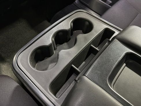 Used 2018 Chevrolet Silverado 1500 LT w/ LT Eassist Package image 12