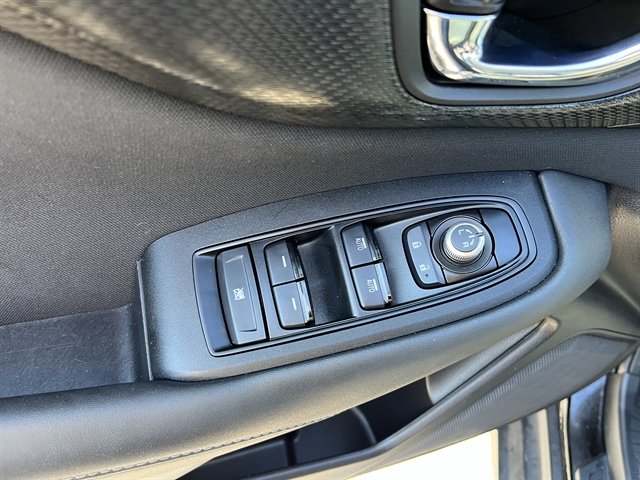 Used 2023 Subaru Outback Premium AWD/4WD image 18