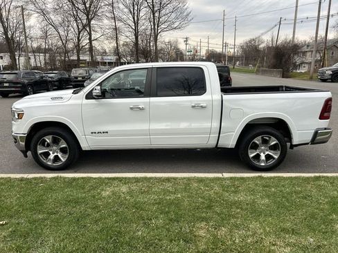 Used 2022 RAM 1500 Laramie AWD/4WD image 5