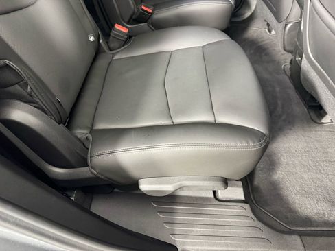 Used 2024 Cadillac XT6 Sport w/ Technology Package image 31