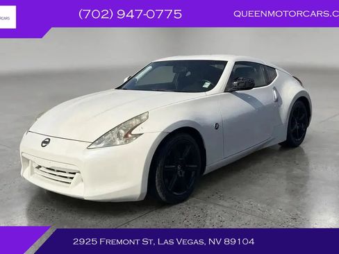 Used 2011 Nissan 370Z Touring RWD image 1