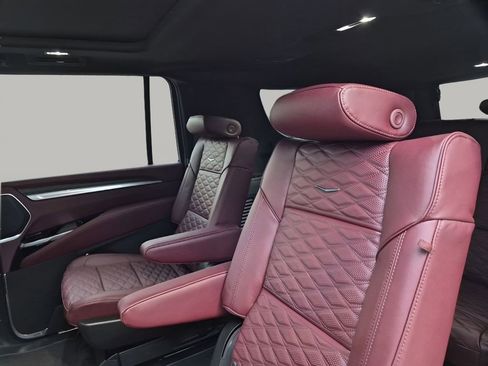 New 2026 Cadillac Escalade ESV Sport w/ Touring Package AWD/4WD image 22