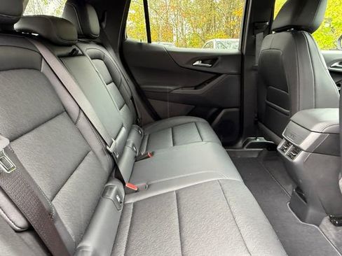 Certified 2026 Chevrolet Equinox LT w/ Convenience Package II image 20