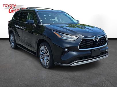 Used 2021 Toyota Highlander Platinum