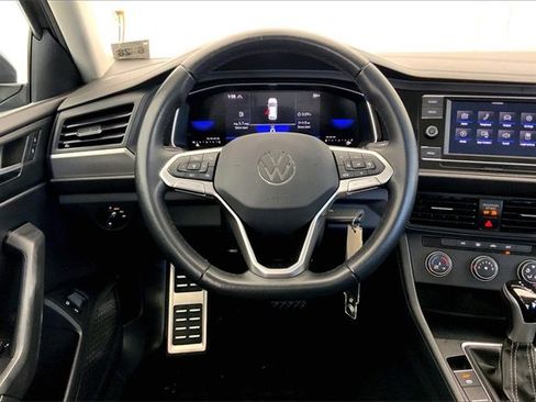 Used 2023 Volkswagen Jetta S w/ IQ.Drive Package image 5