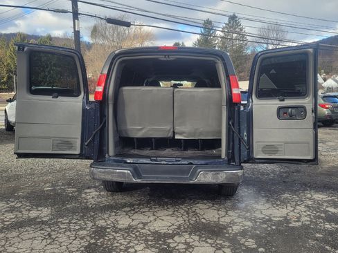 Used 2015 Chevrolet Express 3500 LT w/ LT Preferred Equipment Group image 33