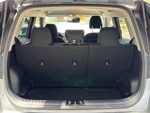 Used 2025 Kia Soul LX w/ LX Technology Package FWD image 28