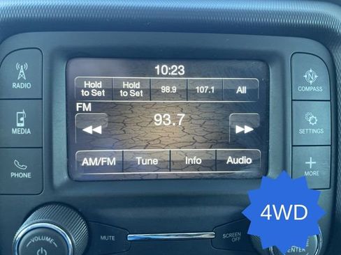 Used 2021 Jeep Gladiator Sport AWD/4WD image 13