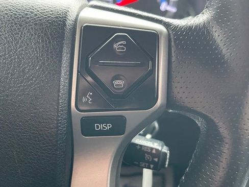 Used 2018 Toyota 4Runner SR5 Premium image 7