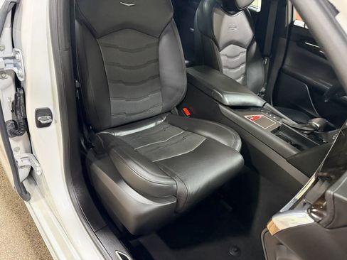 Used 2018 Cadillac CT6 Luxury AWD/4WD image 41