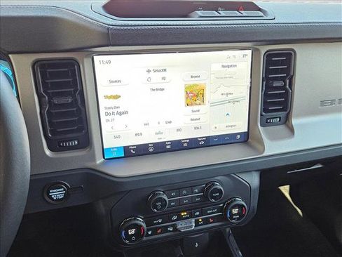 New 2025 Ford Bronco Outer Banks AWD/4WD image 12