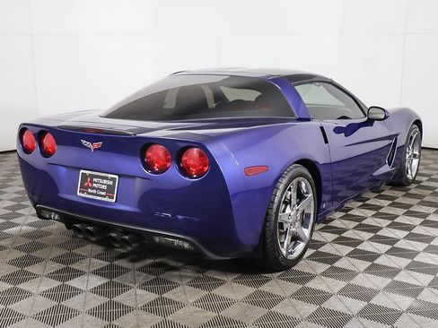 Used 2007 Chevrolet Corvette Coupe w/ Preferred Equipment Group image 9