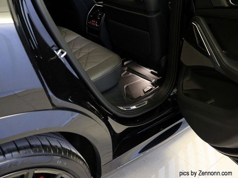 Certified 2025 BMW X6 M60i w/ Executive Package image 37