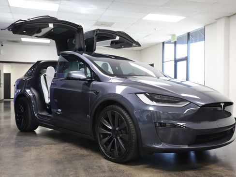 Used 2022 Tesla Model X Plaid AWD/4WD image 20