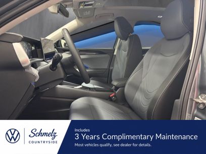 New 2026 Volkswagen Tiguan SE