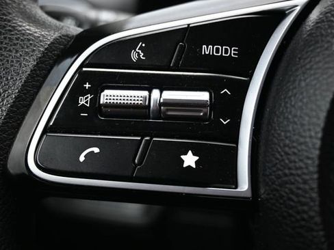 Used 2023 Kia Forte LXS w/ LXS Technology Package FWD image 22