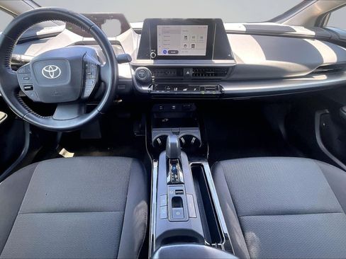 Used 2024 Toyota Prius LE FWD image 16