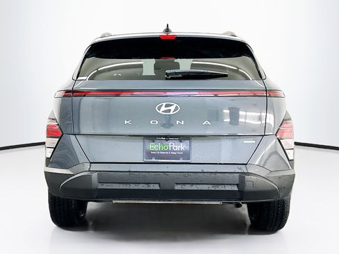 Used 2024 Hyundai Kona SEL image 7