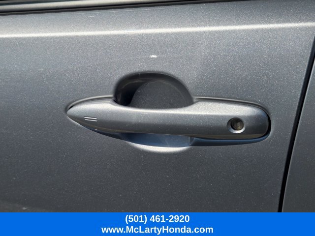 Used 2026 Toyota Prius LE FWD image 11