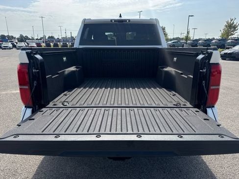 Used 2026 Toyota Tacoma TRD Sport RWD image 12