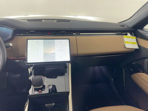 New 2026 Land Rover Range Rover Sport SE image 26