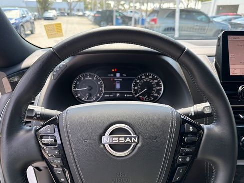 Used 2023 Nissan Armada Platinum w/ Captain's Chairs Package image 22