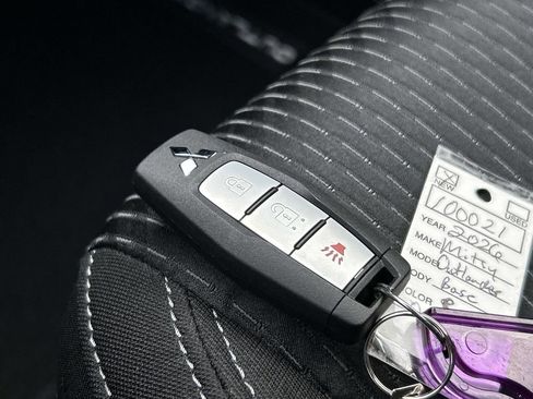 New 2026 Mitsubishi Outlander ES image 28