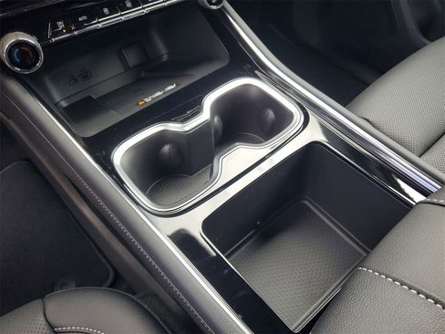 New 2026 Chevrolet Traverse LT w/ Driver Confidence Package image 29