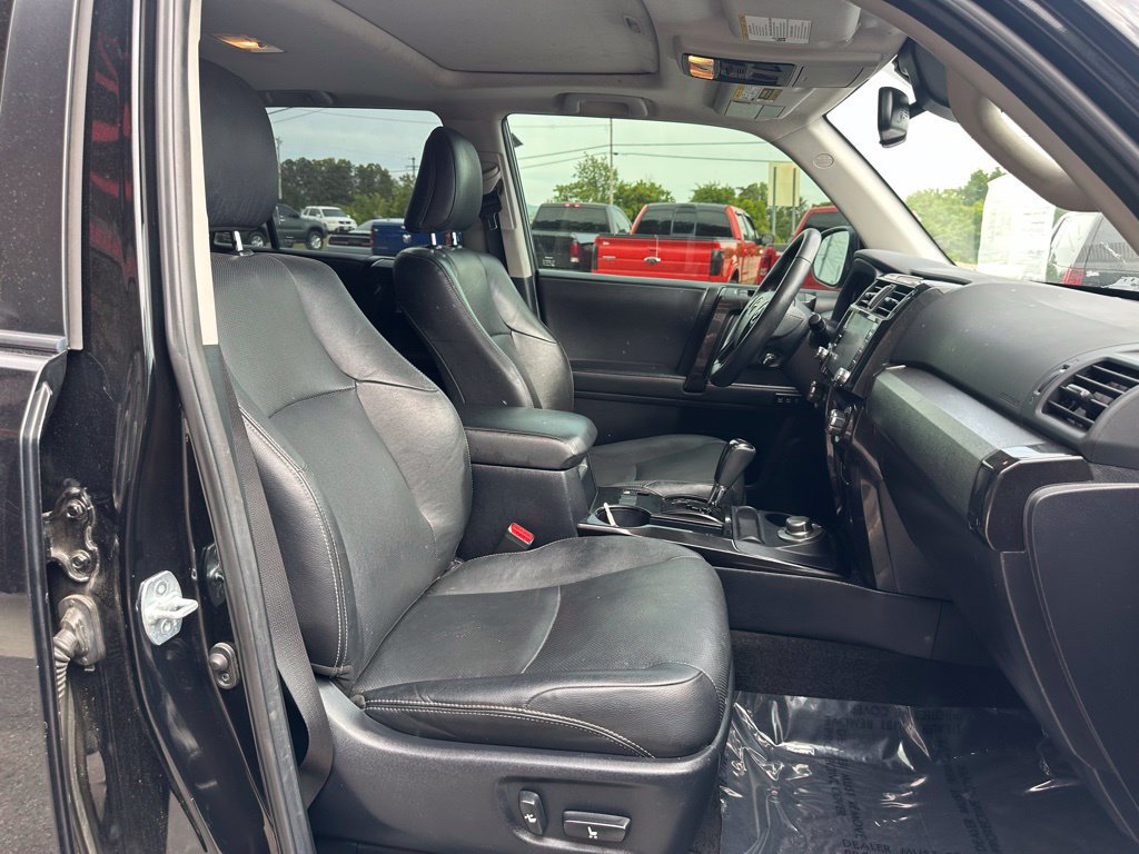 Used 2021 Toyota 4Runner Nightshade AWD/4WD image 32