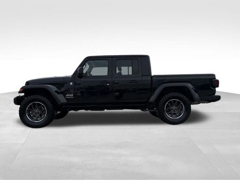 Used 2023 Jeep Gladiator Overland image 6