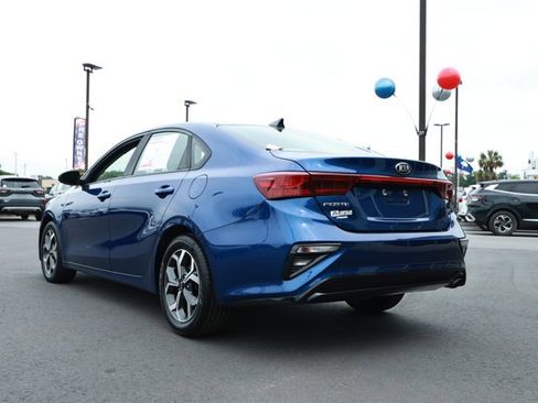 Used 2020 Kia Forte LXS FWD image 8