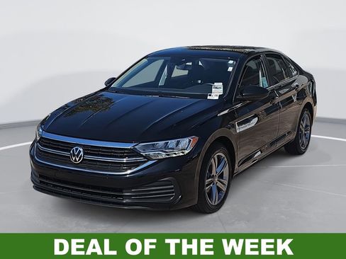 Used 2024 Volkswagen Jetta SE image 7