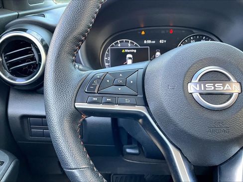 Used 2024 Nissan Kicks SR w/ SR Premium Package FWD image 19