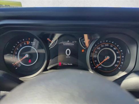 New 2026 Jeep Gladiator Sport AWD/4WD image 7