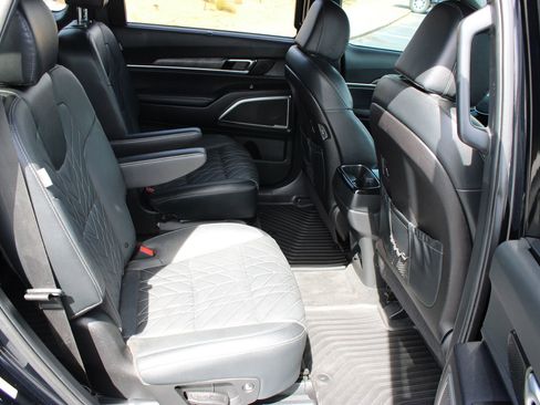Used 2024 Kia Telluride SX X-Pro AWD/4WD image 25