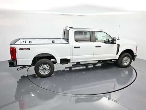 New 2026 Ford F250 XL w/ XL Chrome Package AWD/4WD image 34