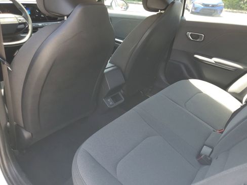 Used 2025 Kia K4 FWD image 22