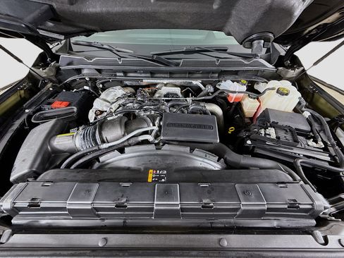 Used 2024 GMC Sierra 2500 AT4 w/ Technology Package image 33